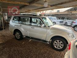 ميتسوبيشي باجيرو